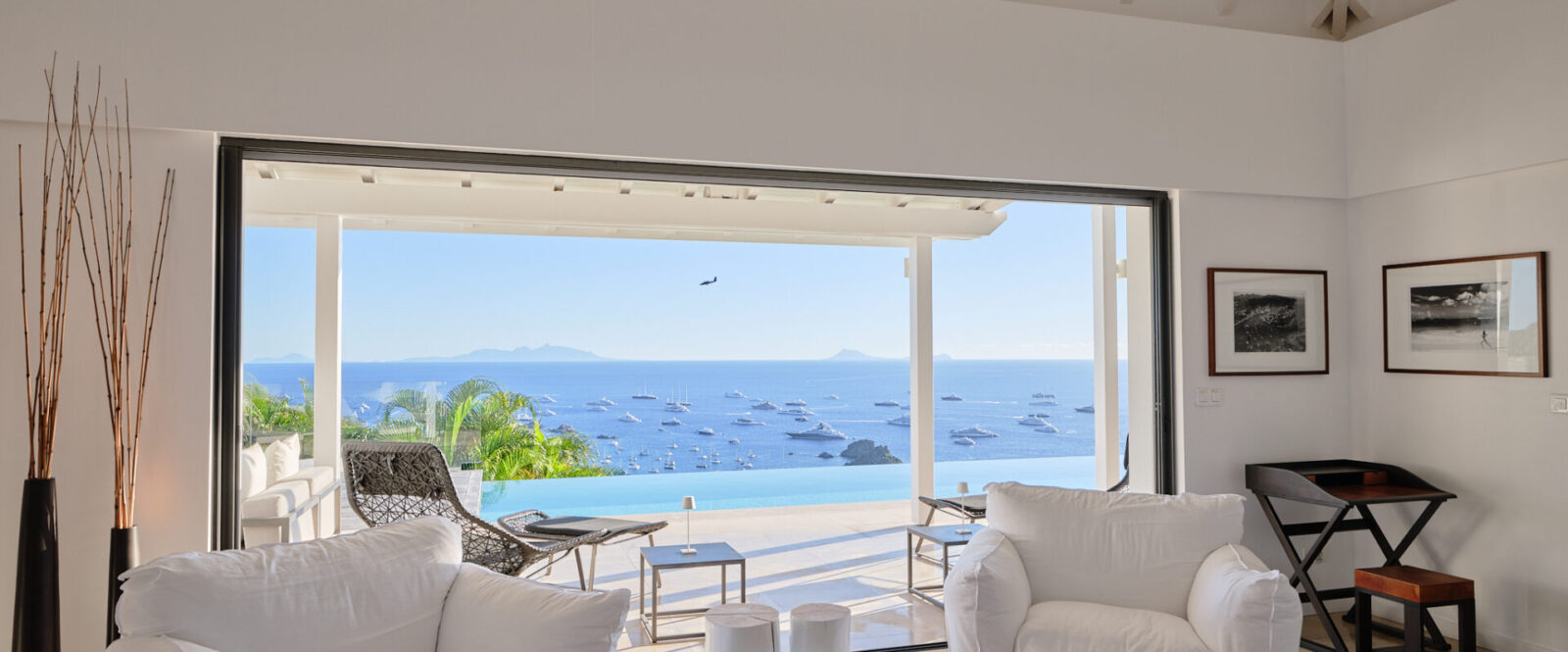 THE VIEW - villa-the-view-dec-2025-basse-def-living-jeanne-le-menn-3-6