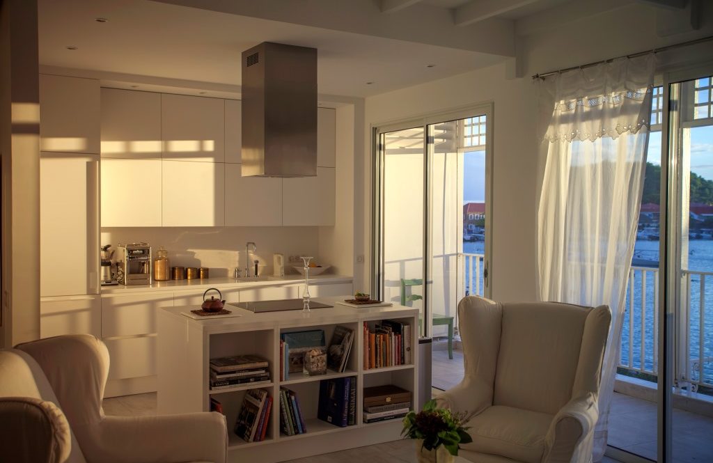 SUITE HARBOUR - am_078