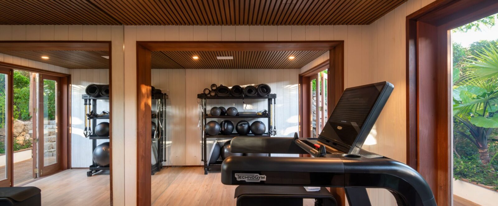 AURA - hugo-allard-villa-aura-88