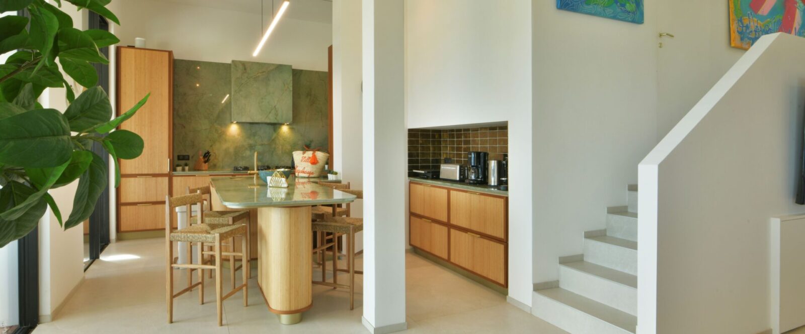 NAGABAAJA - geg-4772