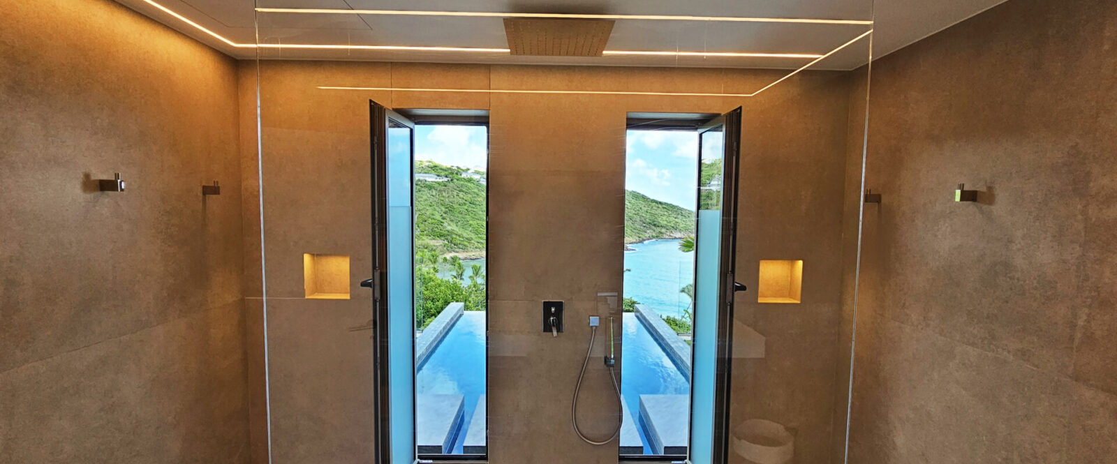 RIVA - villa-riva-chambre-3-1