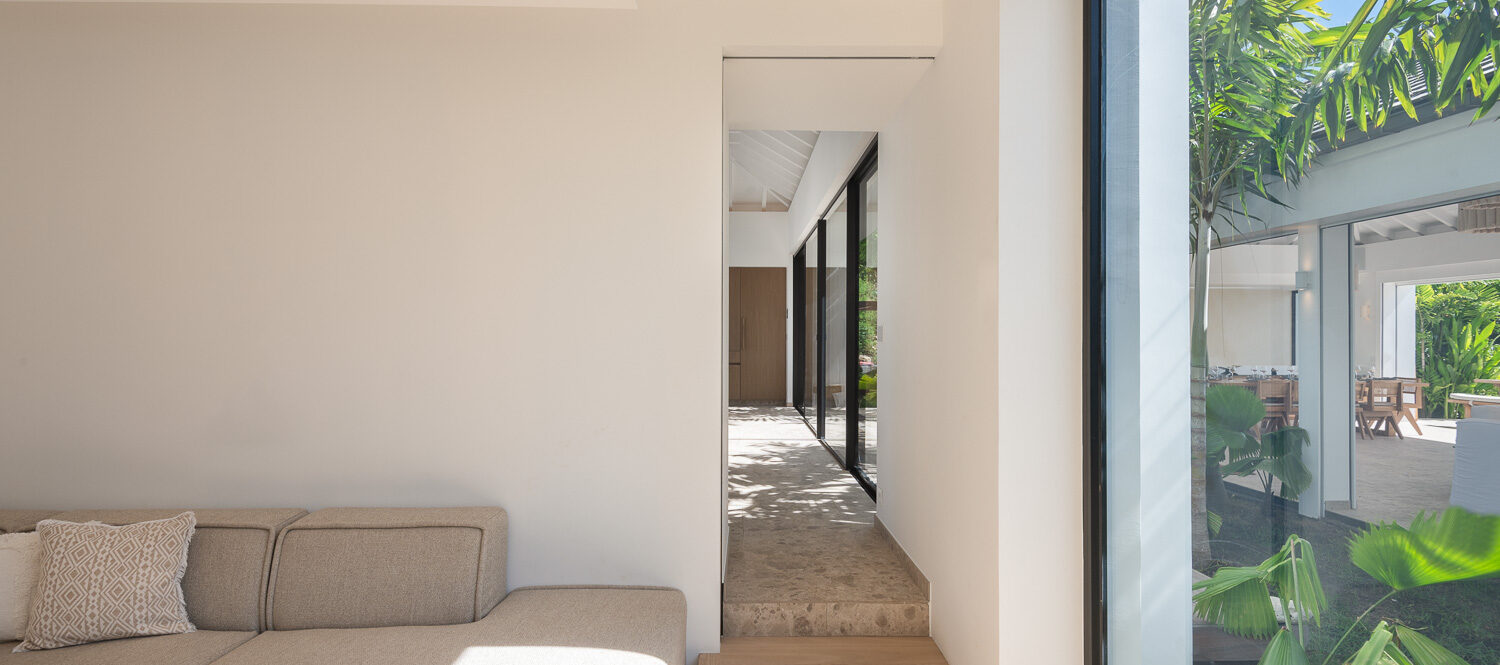 AT YAYA - hugo-allard-villa-yaya-6