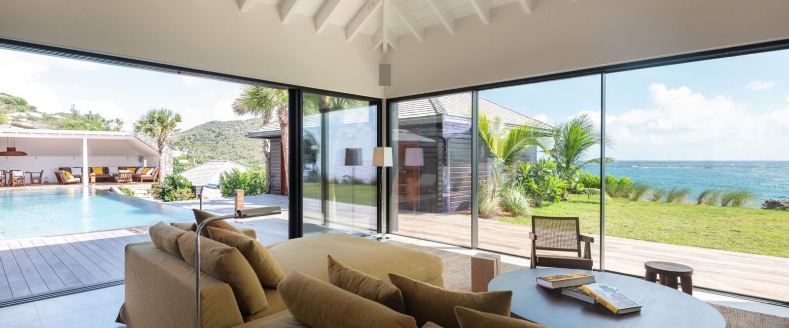 OVER THE OCEAN - hugo-allard-villa-oto-11