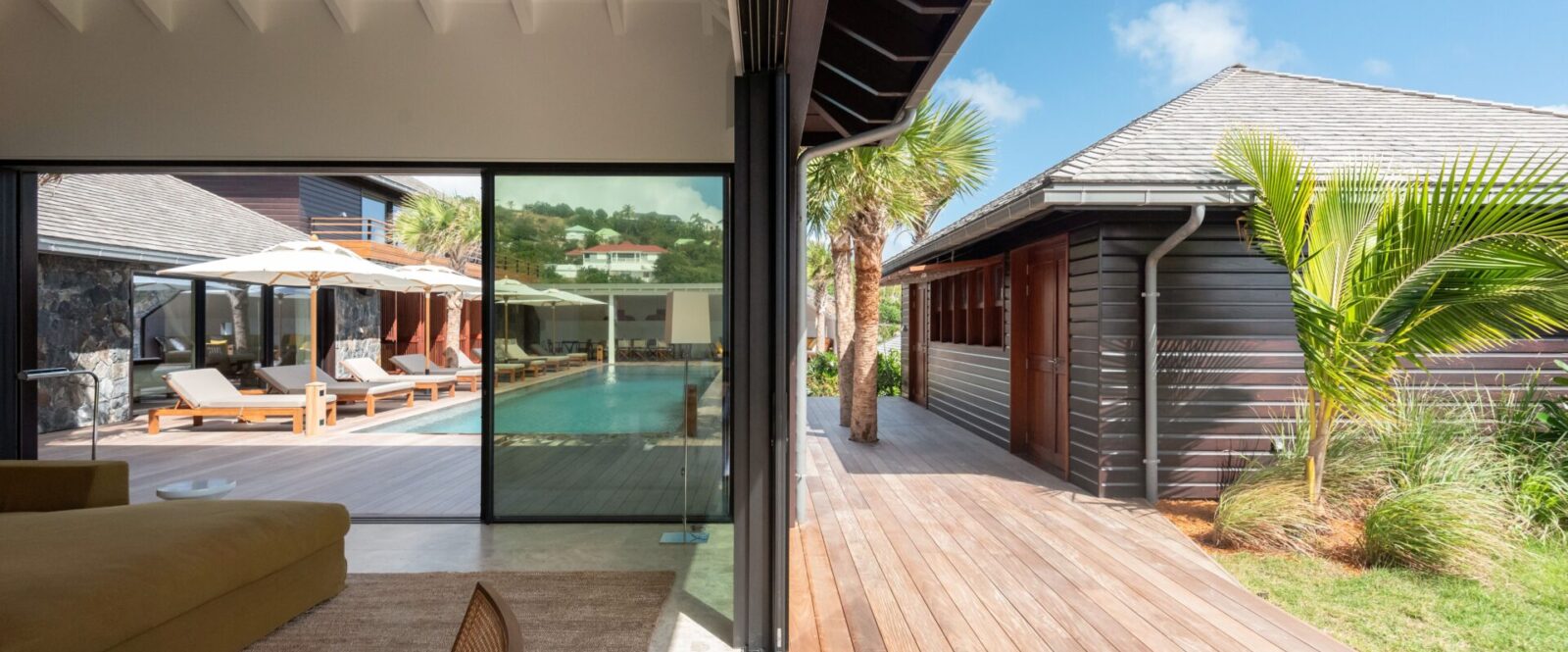 OVER THE OCEAN - hugo-allard-villa-oto-13