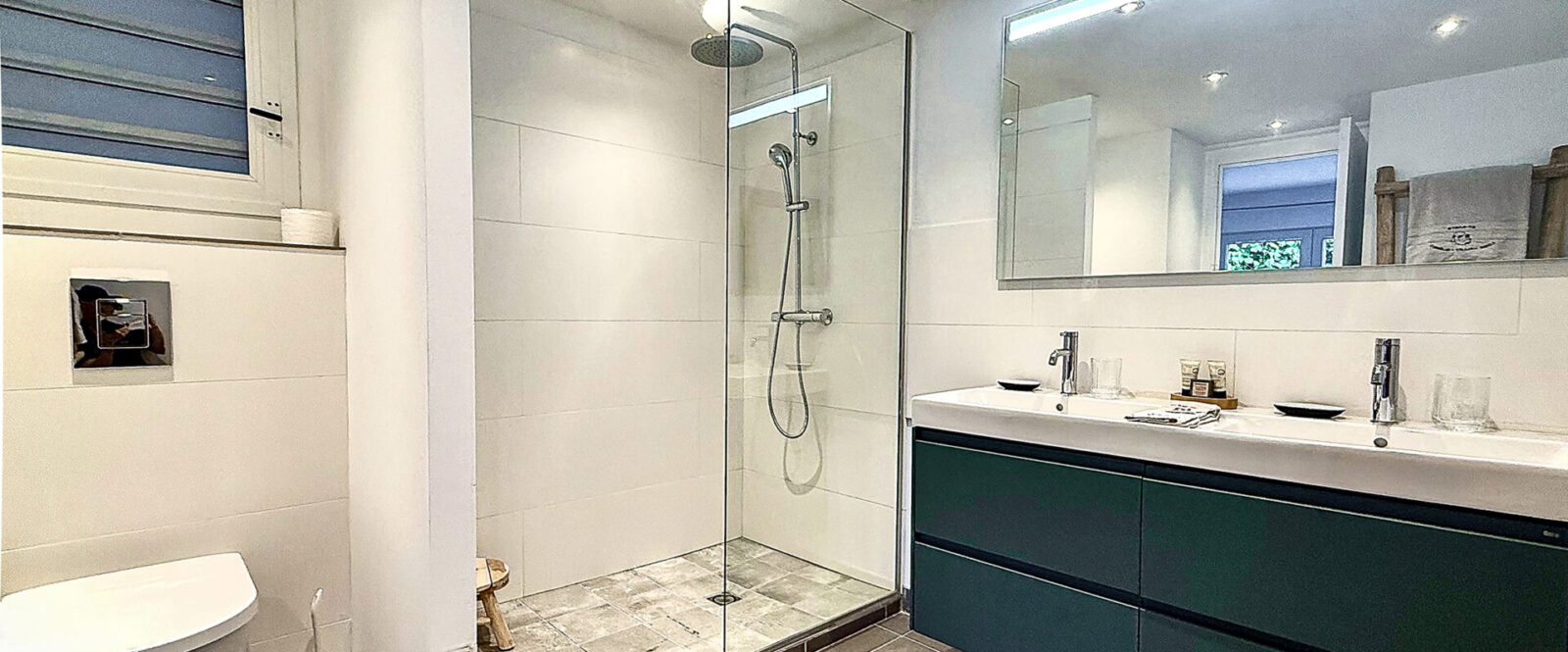 LAGON JAUNE - lj-2025-bathroom5-web